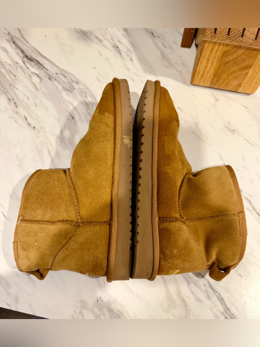 UGG Kids Suede Short Boot - Chestnut